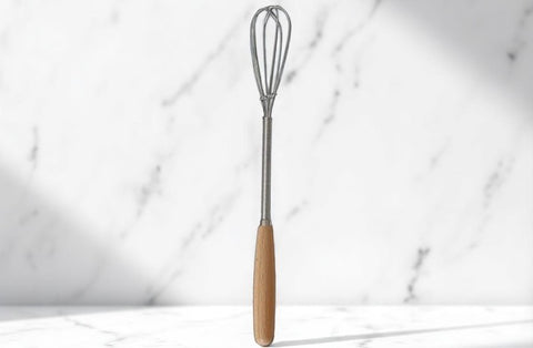 Wooden Hand Egg Beater – Compact Manual Whisk for Quick Mixing