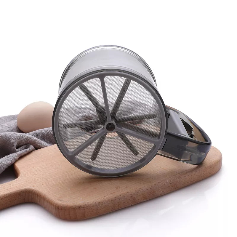 منخل دقيق يدوي خفيف وسهل الاستخدام – Lightweight Acrylic Flour Sifter
