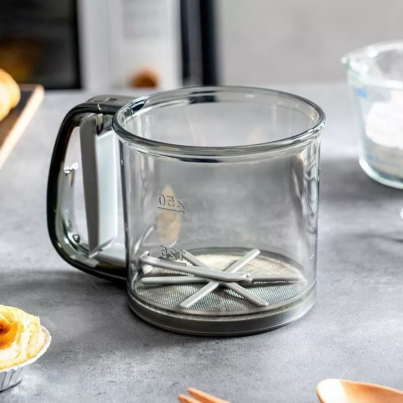 منخل دقيق ILVIA مع تصميم عملي – Practical Design Acrylic Flour Sifter