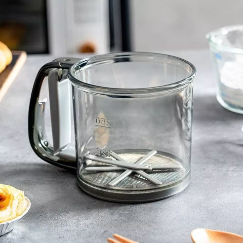 منخل دقيق ILVIA مع تصميم عملي – Practical Design Acrylic Flour Sifter