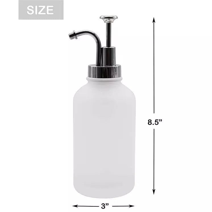 موزع صابون زجاج داخل حمام – ديكور أنيق مناسب للأحواض