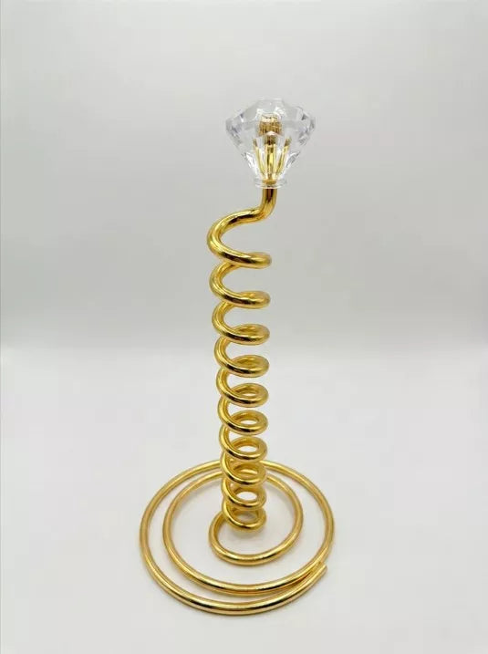 تصميم حامل مناديل مطبخ ذهبي أنيق للمطبخ – Elegant gold metal paper towel stand design