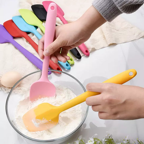 ملعقة مطبخ احترافية لا تلتصق – Non-Stick Silicone Kitchen Spoon